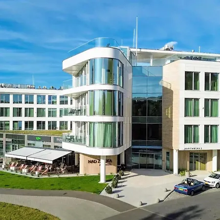 Z Widokiem Na Jezioro Ukiel I Przystan Olsztyn (Warmian-Masurian)